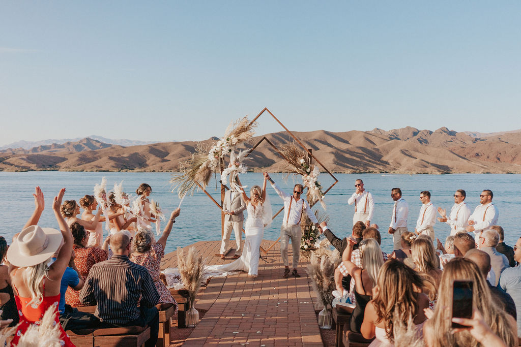 create a wedding day timeline
