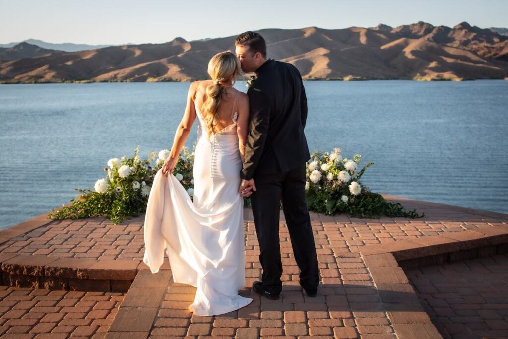 how much is a wedding